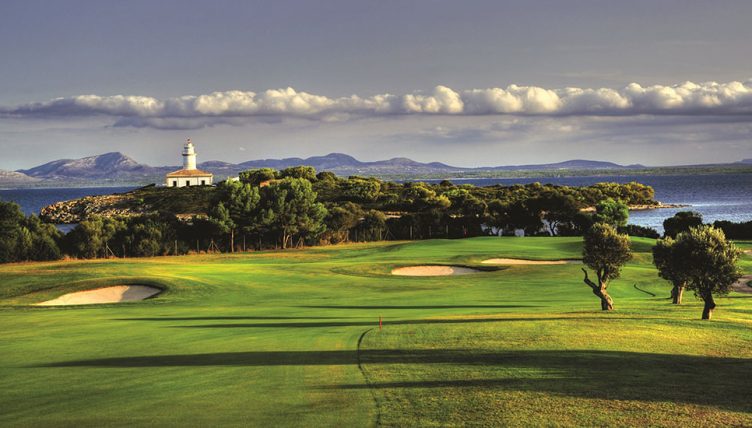Club de Golf Alcanada 16th